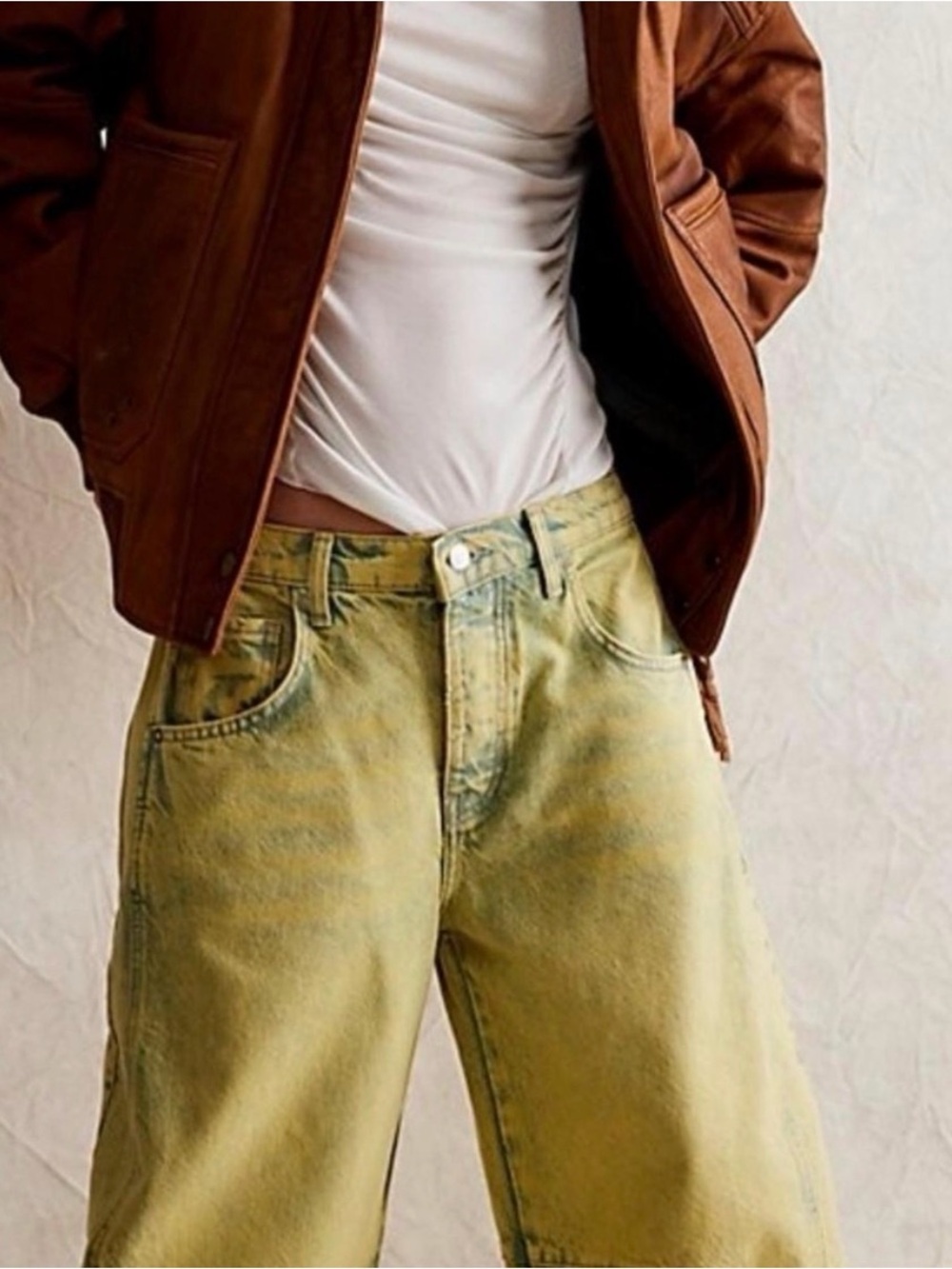 Free People Barrell Jeans in Flying Saucer (color). RARE - Picture 4 of 6